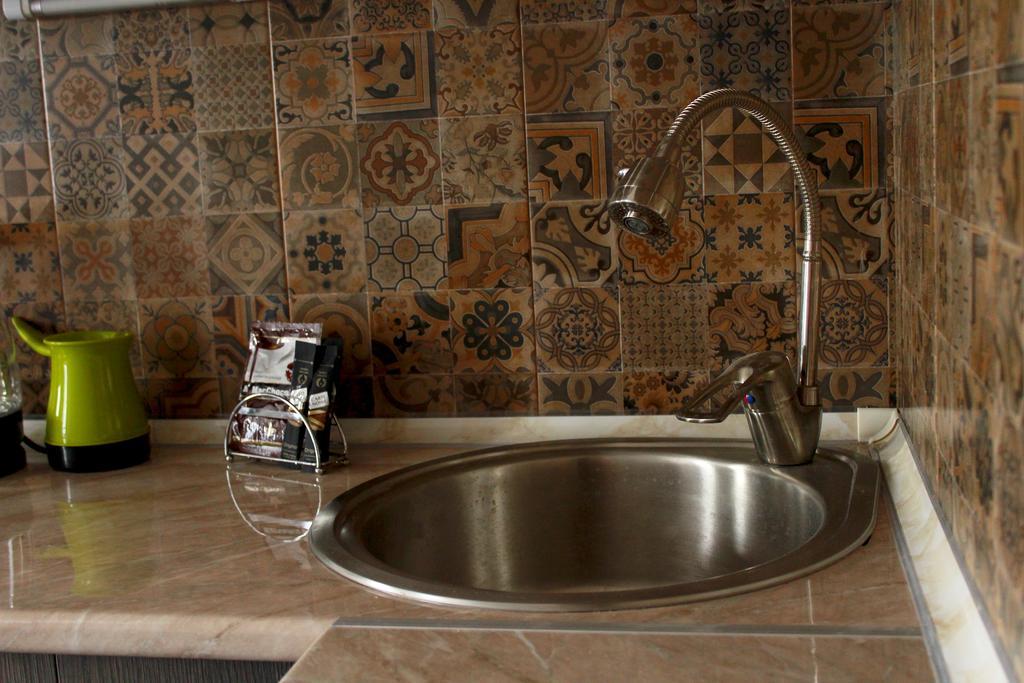 Guest House On Gia Abesadze Street Tbilisi Eksteriør bilde
